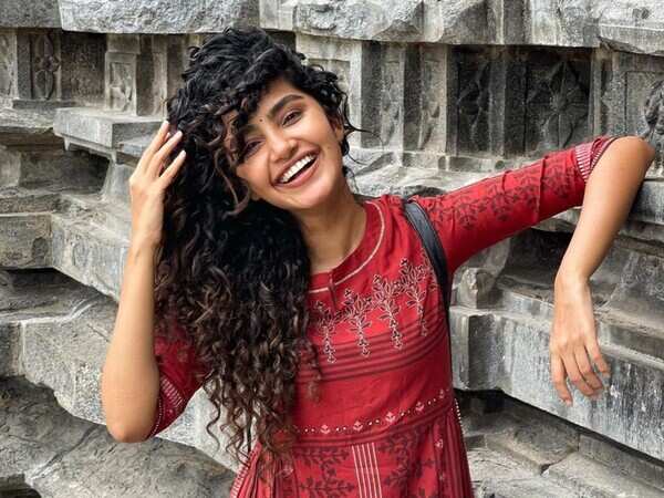 Anupama Parameswaran Stills