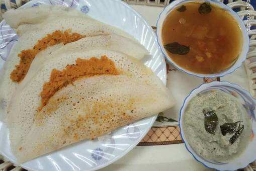Spicy Carrot Dosa