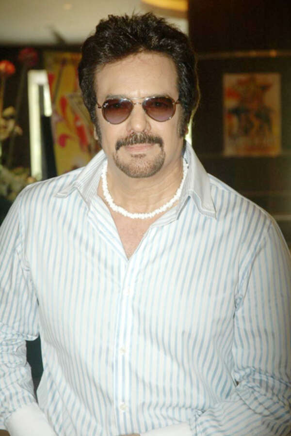 Akbar Khan