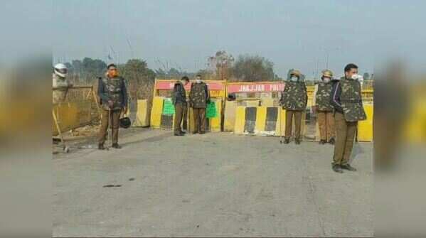 'Delhi Chalo': Farmers protest at Delhi-Haryana border