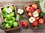 Red vs green apple