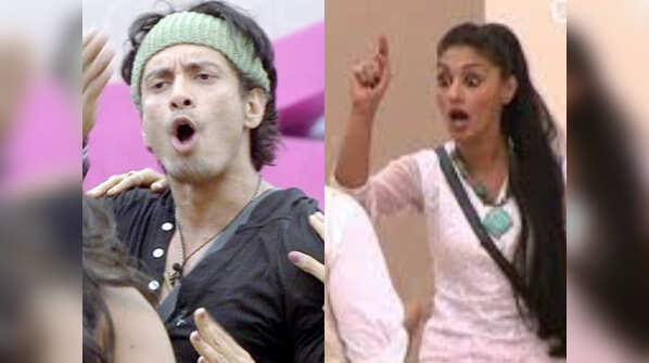 Akashdeep Saigal Vs Mahek Chahal