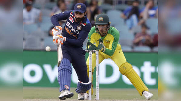 Late boost by Jadeja and Pandya