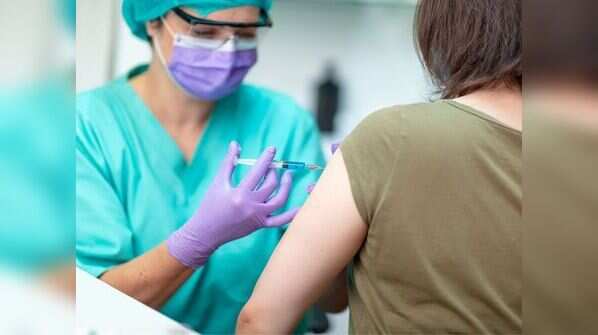It is safe to get the flu vaccine, even during the pandemic