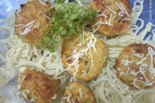 Cheesy Noodle Cutlet