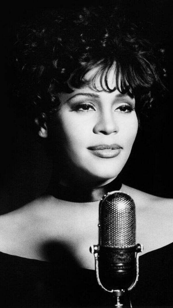 Whitney Houston Wallpapers