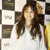 Article image for: New pictures of <i class="tbold">alisha chinai</i>