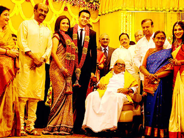 Soundarya Rajnikanth Wallpapers