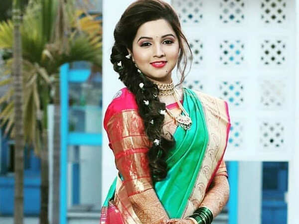 Neha Gadre Wallpapers