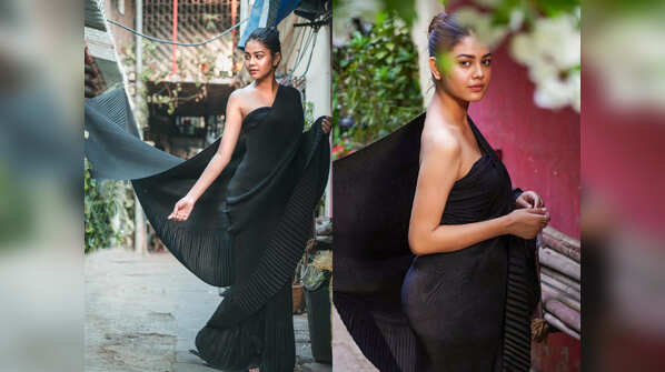 The accordion pleat sari