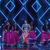 Mehreen Pirzaada entertains with her colorful performance