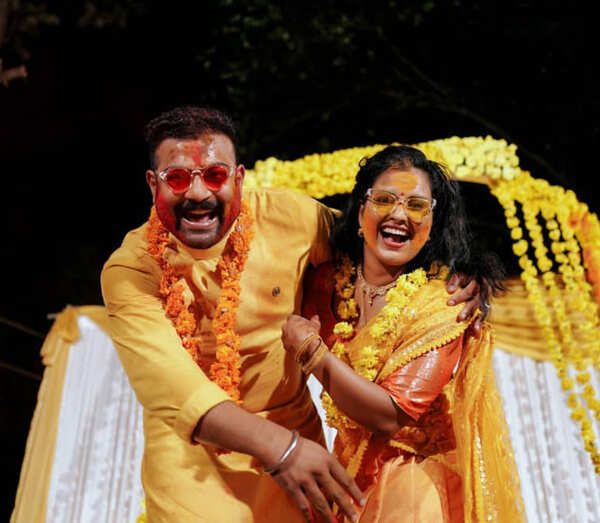 Roshna Ann Roy Images