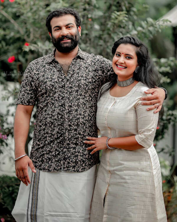 Roshna Ann Roy Wallpapers