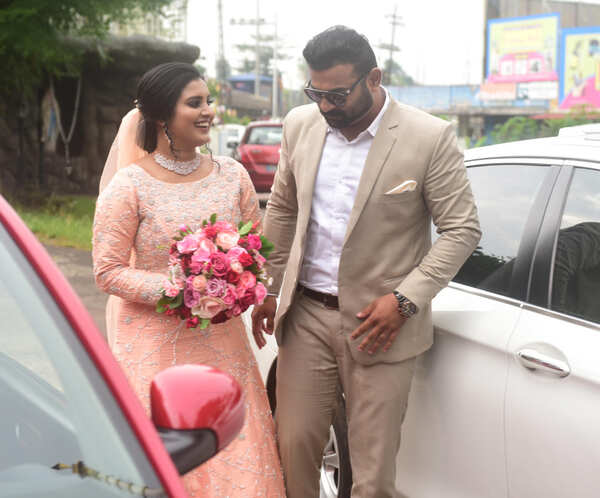 Roshna Ann Roy Stills