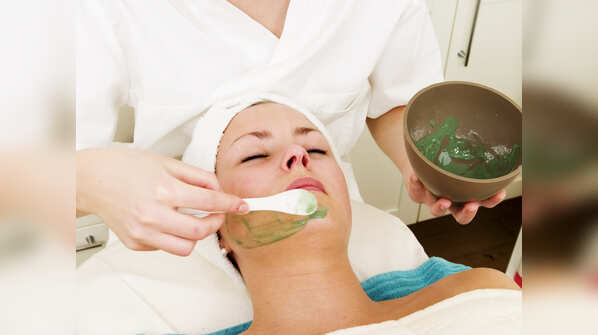 DIY face spa for dry skin