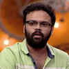 Article image for: <i class="tbold">pushkaraj chirputkar</i> - Assa Maher Nakko G Bai