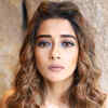 <i class="tbold">tinaa dattaa</i>