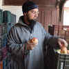 Article image for: J&K entrepreneur transforms apple trading