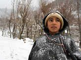 Kashmir Valley receives fresh snowfall