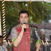 Article image for: <i class="tbold">sujoy prosad chatterjee</i> pays a homage to late Soumitra Chatterjee