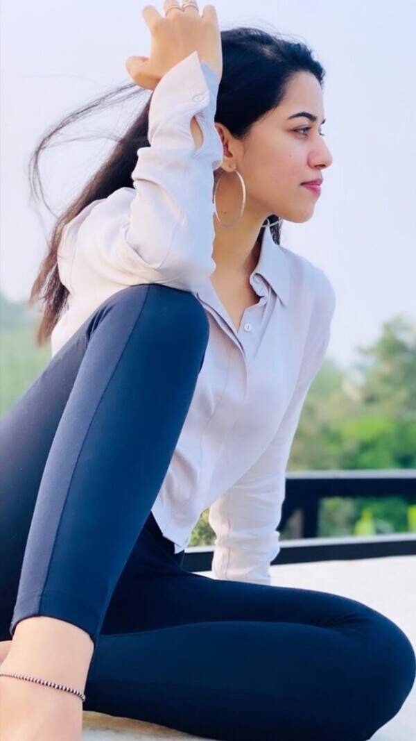 Mirnalini Photos