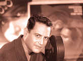 #GoldenFrames: Pictorial Biography of Guru Dutt, Bollywood’s Troubled Genius!