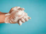 ​Wash your hand thoroughly