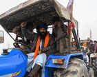Farmers hold tractor rally at Delhi borders