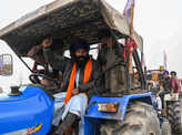 Farmers hold tractor rally at Delhi borders