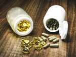 Vitamin and mineral supplements can cure COVID-19