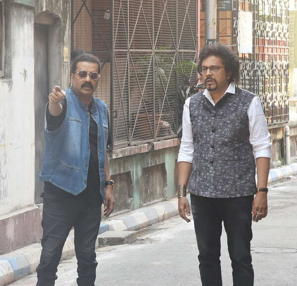 Hariharan A Images