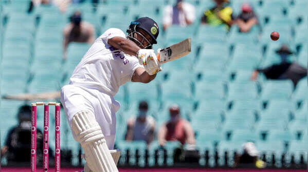 Counterattacking Pant rattles Aussies