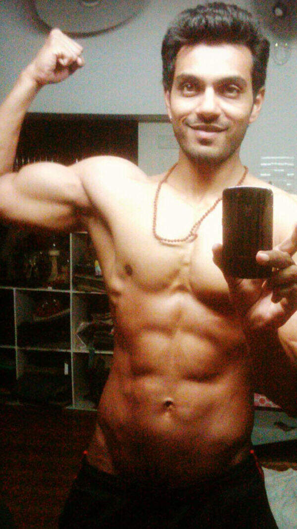 Arjun Ambati Photos