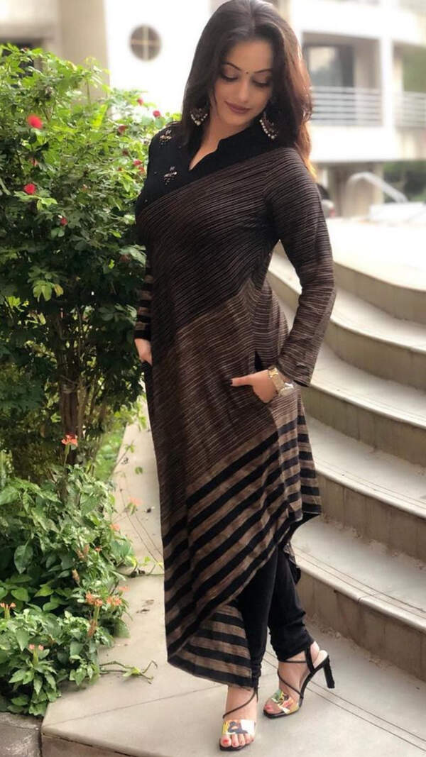 manasi naik