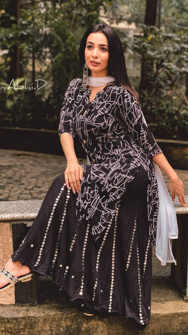 Heena Panchal Wallpapers