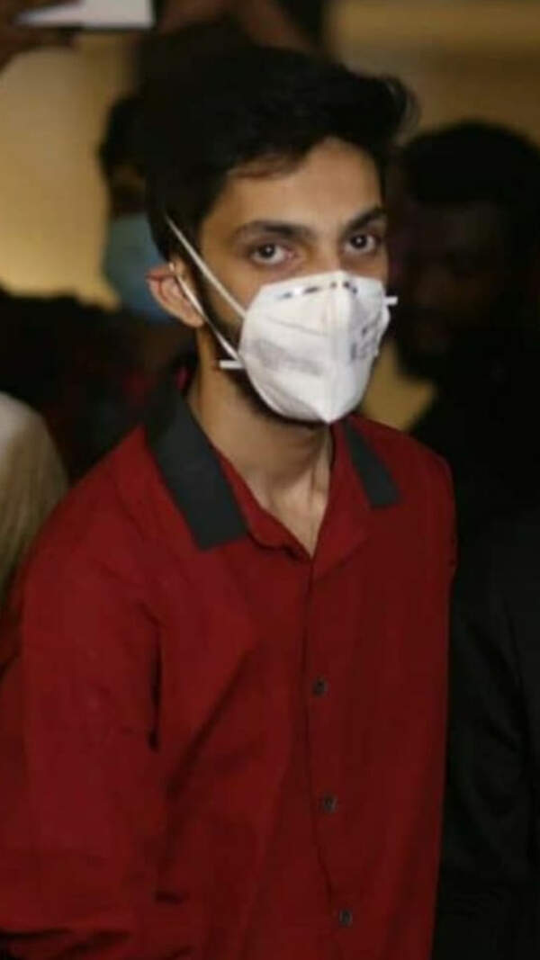 Anirudh Photos