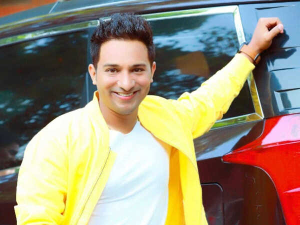 Nikhil Raut Photos