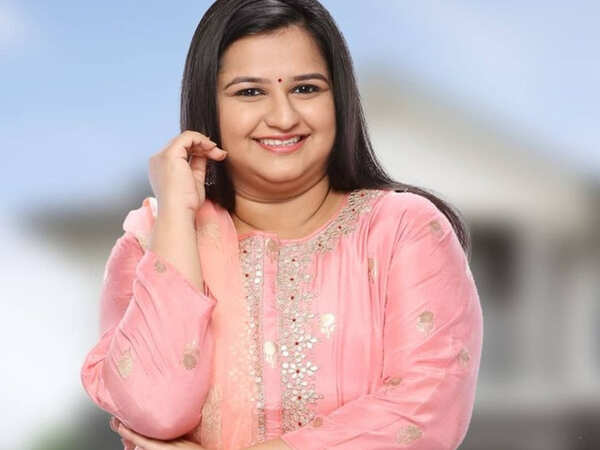 Anvita Phaltankar Wallpapers