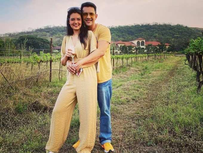 Photos: Newly married Aditya Narayan and wife Shweta Agarwal take a trip to the vineyards; he calls her a 'partner in crime and wine' | The Times of India