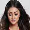 Article image for: Lady in red