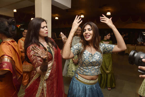 Deepali Sayed. Images