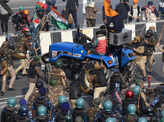 Tractor parade violence leaves over 80 cops injured