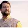 Article image for: 'Baghtos Kay Mujra <i class="tbold">kar</i>'