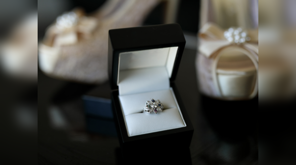I hate my engagement ring