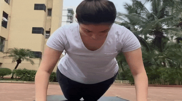 Bhatia girl kicks-off her post-COVID workout with stretching exercises and push ups