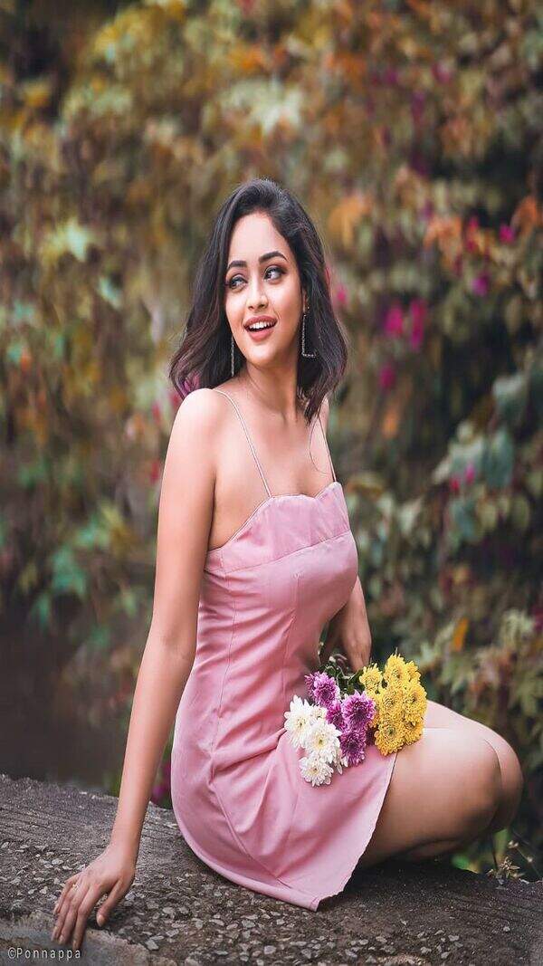 Yashas Photos