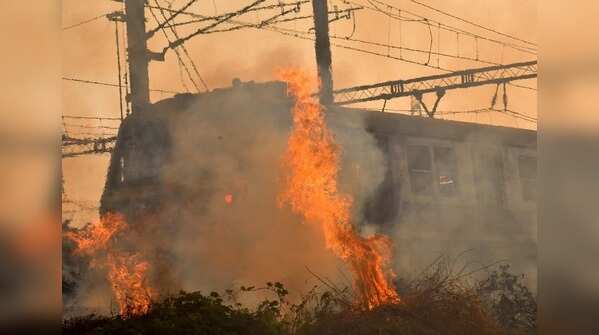 Fire near Vashi