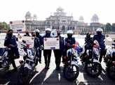 Anand Srivastava flags off Sashakt Nari-Surakshit Nari campaign