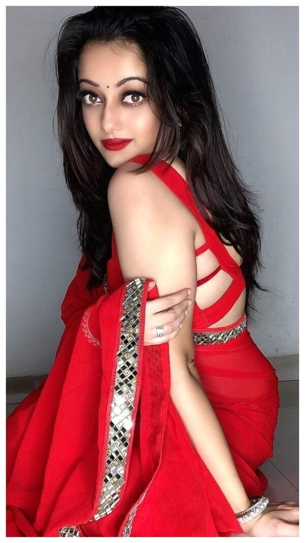 manasi naik