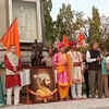 Article image for: Pune: Artists dressed as <i class="tbold">maratha warriors</i> celebrate 250 anniversary of Capture of Delhi
